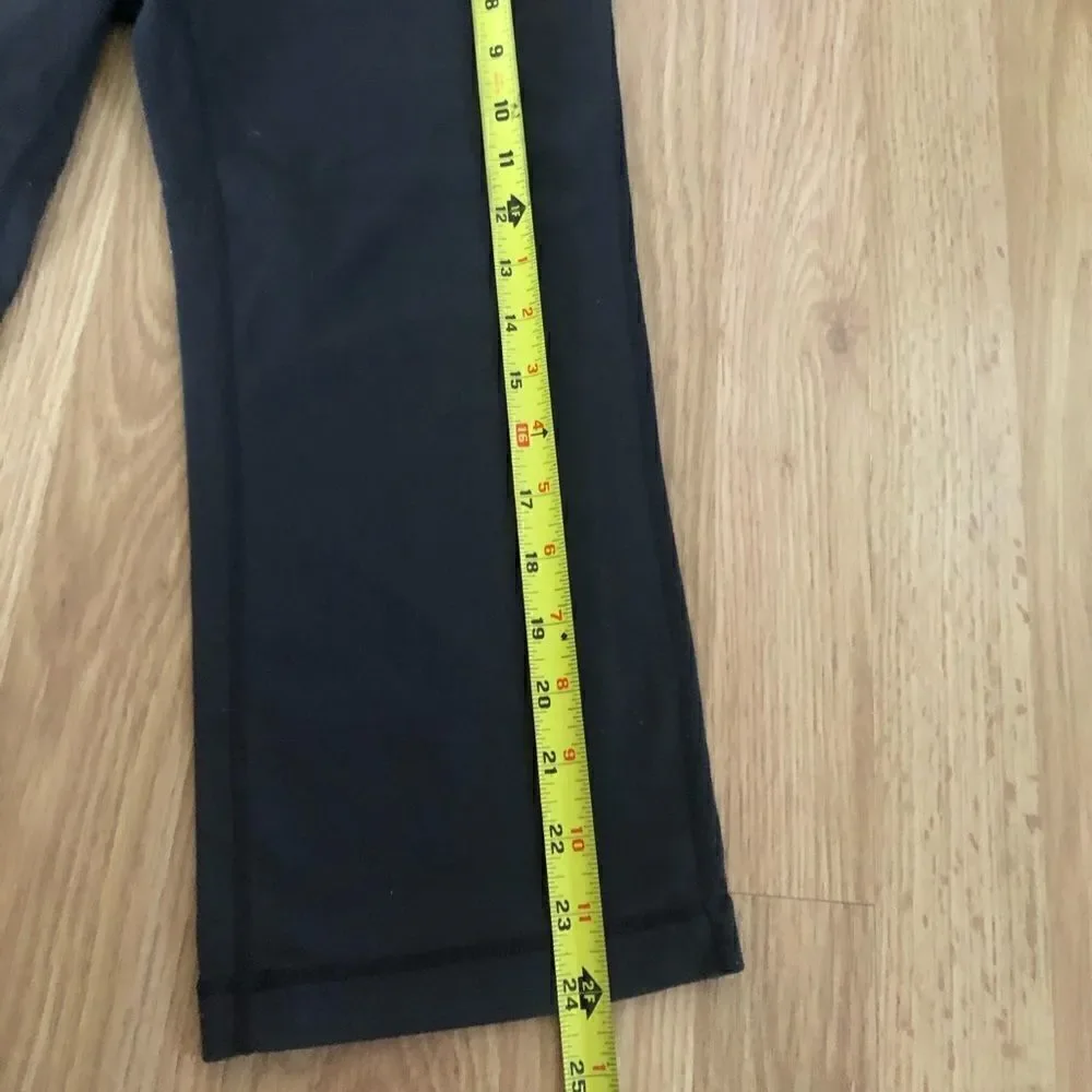 LULULEMON Plum Brown Crop Capri Leggings - Picture 7 of 8